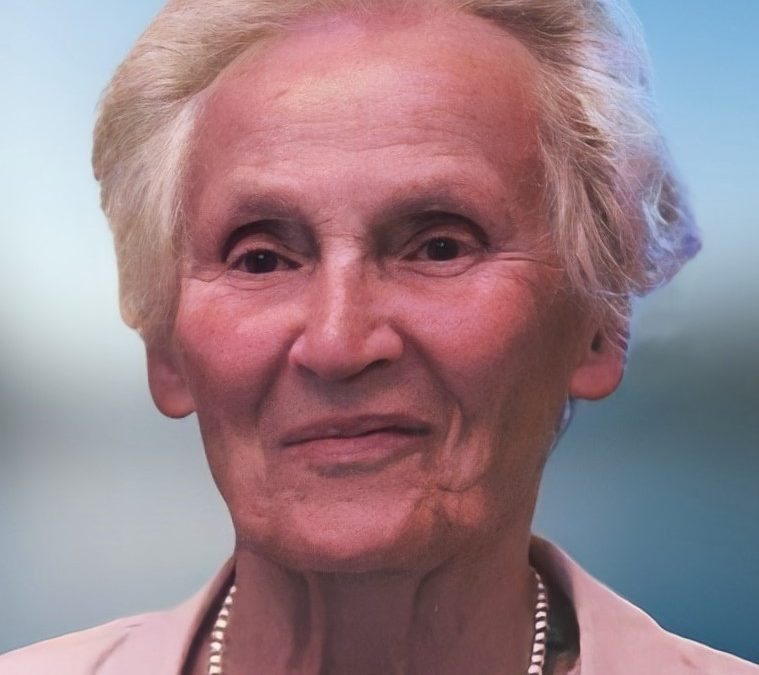 Louise DESOUBRIE