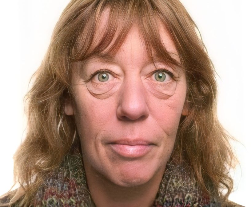 Carine VANDECASTEELE